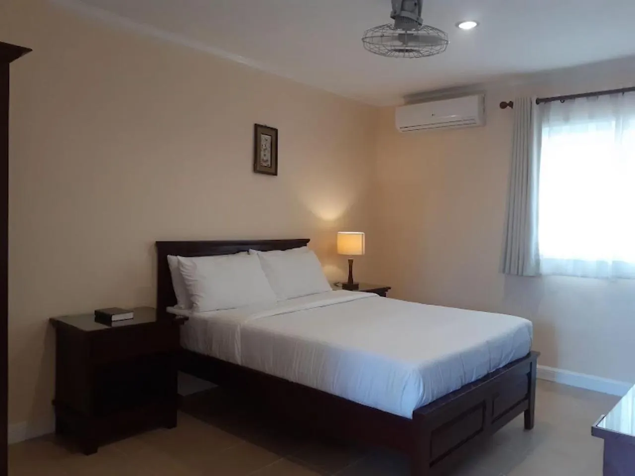 Panglao Regents Park Resort